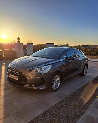 Citroen DS5 cena 29500 przebieg: 330200, rok produkcji 2013 z Lębork małe 56